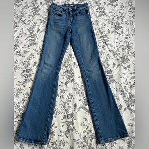 Levi’s Premium 725 High Rise Bootcut Jeans